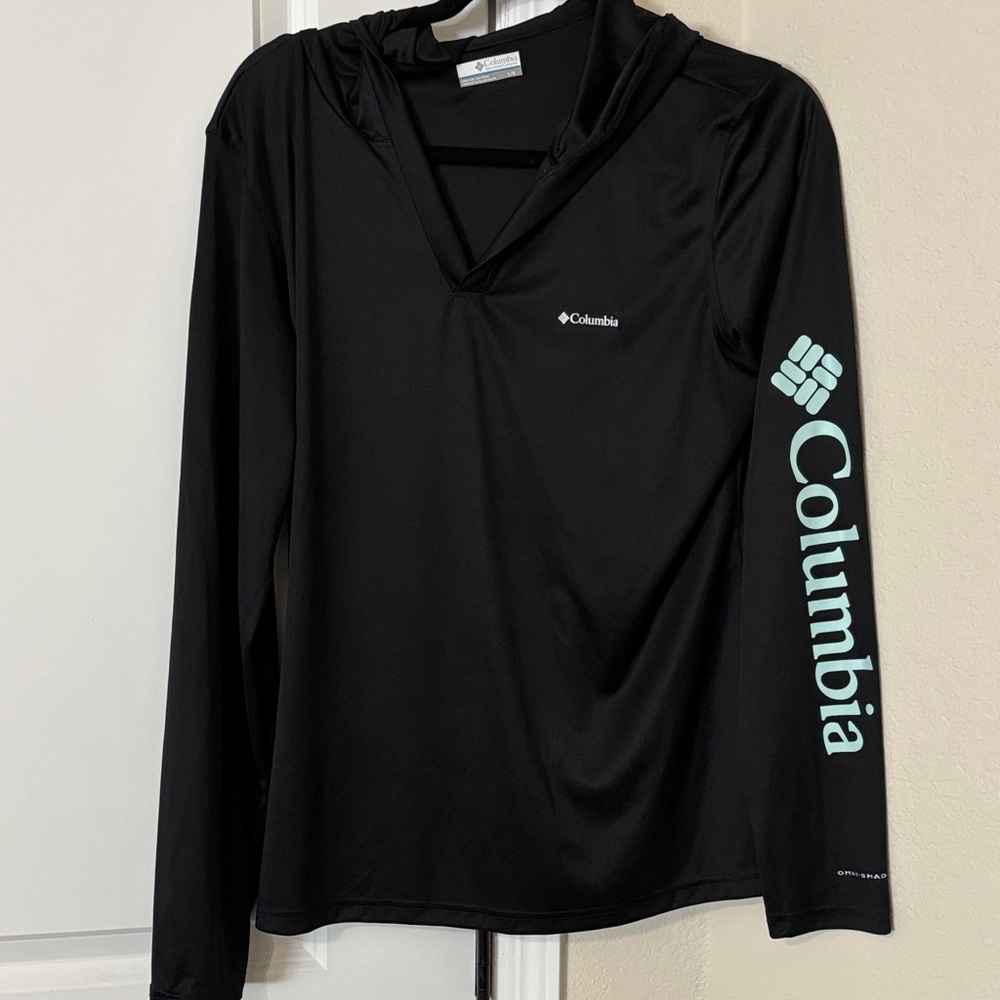 Columbia Black Long Sleeve Pullover with Logo